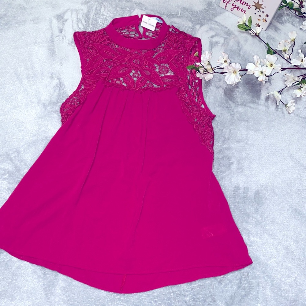 Super Cute Open Back Sleeveless Top